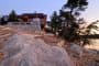 Casa-Acantilado-Lagos-Muskoka-rocas