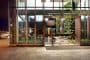 jardin-vertical-interior-vestibulo-oficinas-MSF-Lisboa