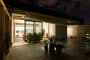 casa-Med_In_Italy-patio-de-noche
