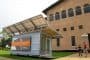 exterior de-oficina-contenedor-con-paneles-solares