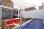 piscina-patio-casa-con-contenedor