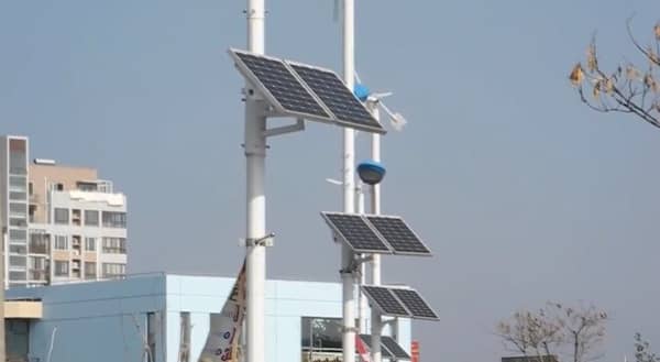 Farolas en China con energía solar y eólica farolas-ecologicas-chinas