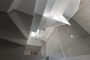 escalera-metálica-Casa_K-con patios ajardinados