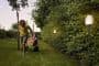 lamparas-poste-Blossom-myGarden_Solar-Philips