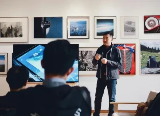 Espacio decorado para evento corporativo